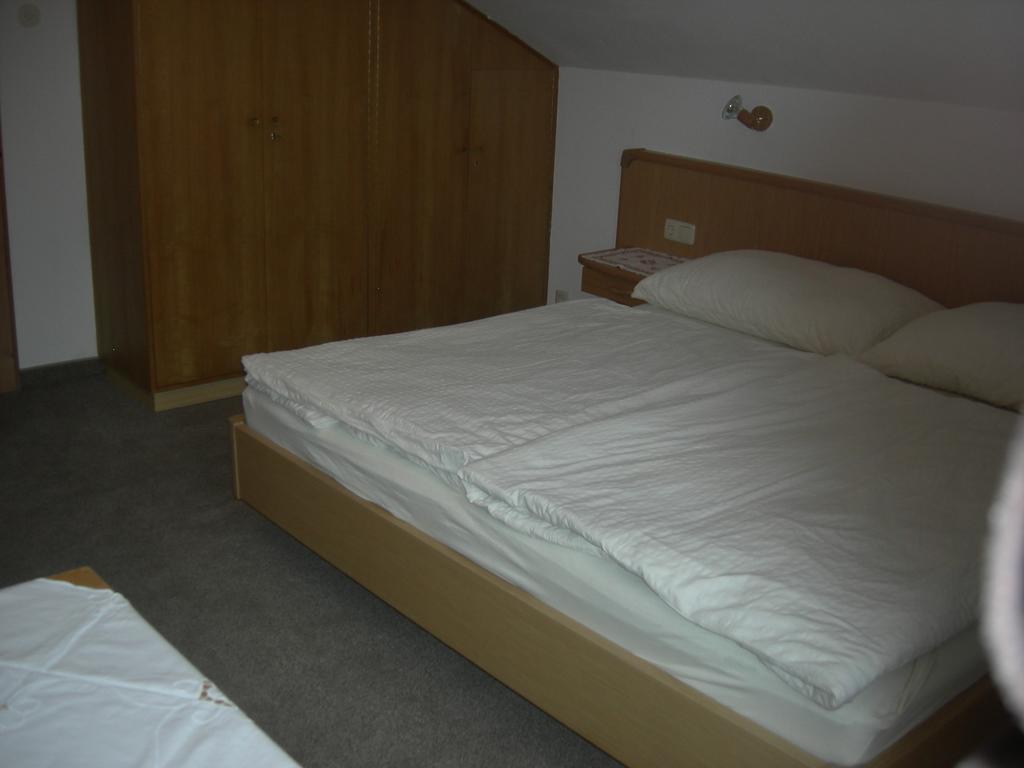 Haus Mooshof Apartman Lermoos Kültér fotó